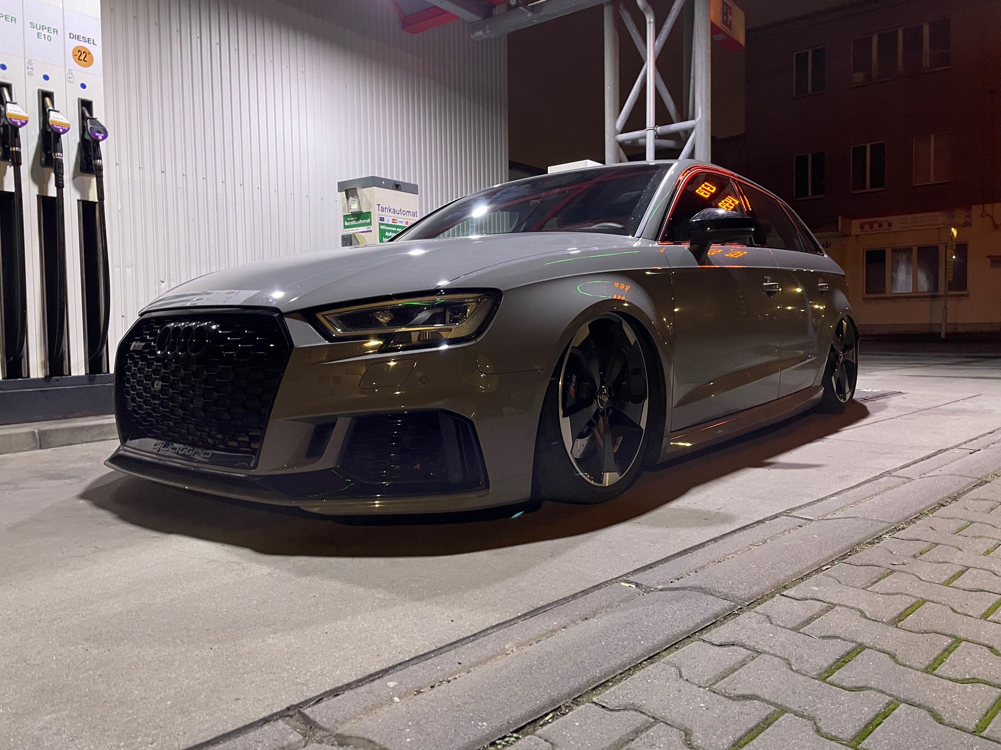 Dave`s Audi RS3 8V